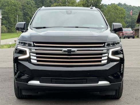 Used 2021 Chevrolet Suburban High Country AWD/4WD image 4