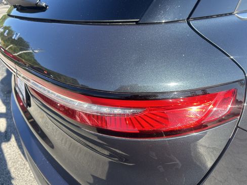 Used 2021 Lincoln Corsair Reserve w/ Equipment Group 201A FWD image 45
