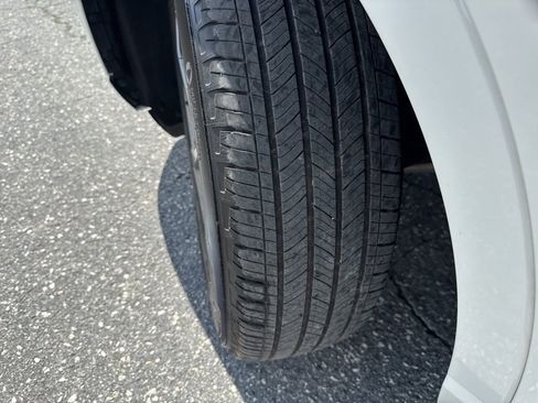 Used 2024 Ford Escape ST-Line image 28