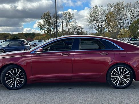 Used 2017 Lincoln MKZ Premiere image 7