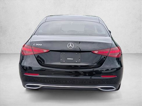 Used 2022 Mercedes-Benz C 300 Sedan image 6