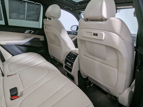 Used 2021 BMW X5 xDrive45e w/ Premium Package image 43