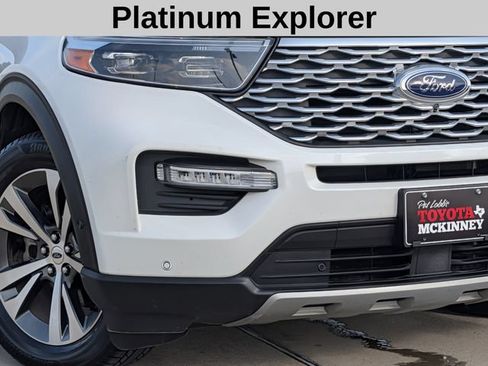 Used 2020 Ford Explorer Platinum w/ Premium Technology Package AWD/4WD image 3