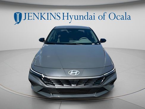 New 2026 Hyundai Elantra Sport FWD image 15