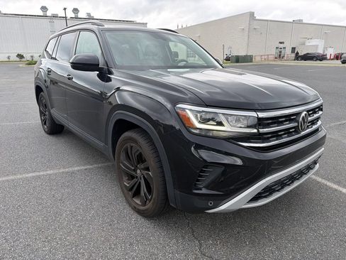 Used 2021 Volkswagen Atlas SE w/ Panoramic Sunroof Package AWD/4WD image 7