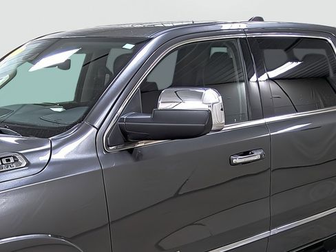 Used 2022 RAM 1500 Laramie image 8