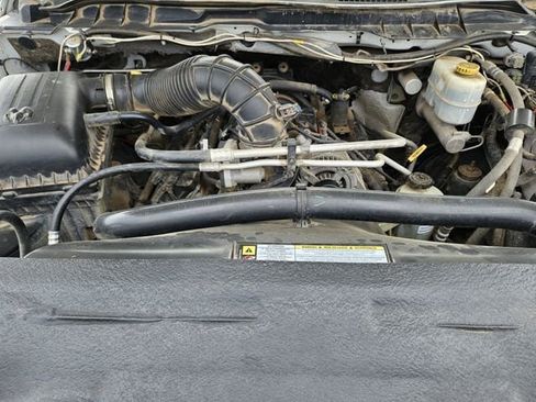Used 2011 RAM 3500 ST w/ ST Decor Group AWD/4WD image 27