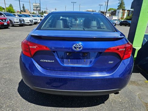 Used 2018 Toyota Corolla SE FWD image 4