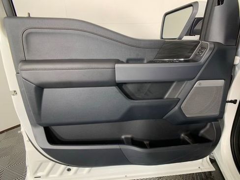 New 2025 Ford F150 Lightning Lariat image 33