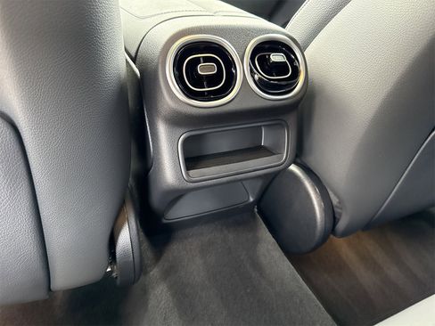 Used 2025 Mercedes-Benz GLC 300 GLC 300 Coupe image 11