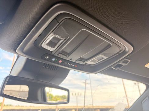 Used 2025 GMC Sierra 1500 AT4 AWD/4WD image 21