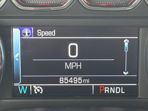 Used 2018 Chevrolet Silverado 1500 LT w/ Redline Edition AWD/4WD image 17