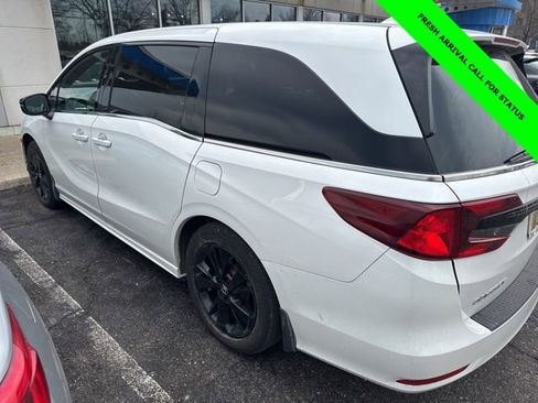 Used 2023 Honda Odyssey Sport image 10