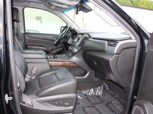 Used 2018 Chevrolet Tahoe LT w/ Texas Edition Package RWD image 13