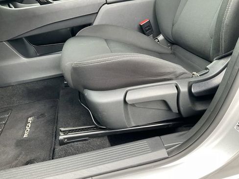 Used 2024 Nissan Rogue S AWD/4WD image 26