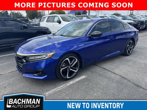 Used 2022 Honda Accord Sport image 3