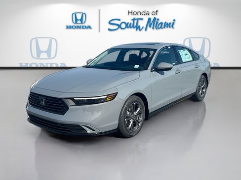 New 2026 Honda Accord EX-L image 3