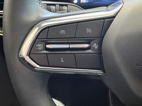 Used 2025 Chevrolet Equinox LT w/ Convenience Package II FWD image 12