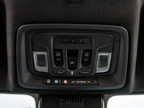 Used 2026 GMC Sierra 2500 AT4X AWD/4WD image 27