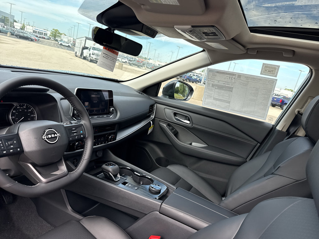 New 2026 Nissan Rogue Dark Armor AWD/4WD image 25