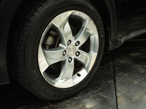 Used 2017 Honda HR-V LX image 3