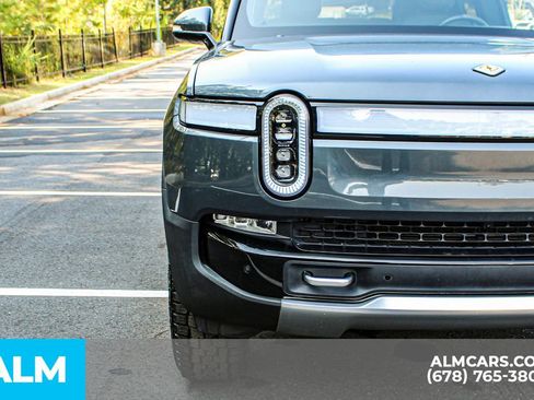 Used 2022 Rivian R1T Launch Edition image 12