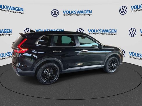 Used 2025 Honda CR-V Sport image 8