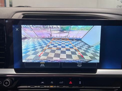 Used 2022 Chevrolet Silverado 1500 LT image 28