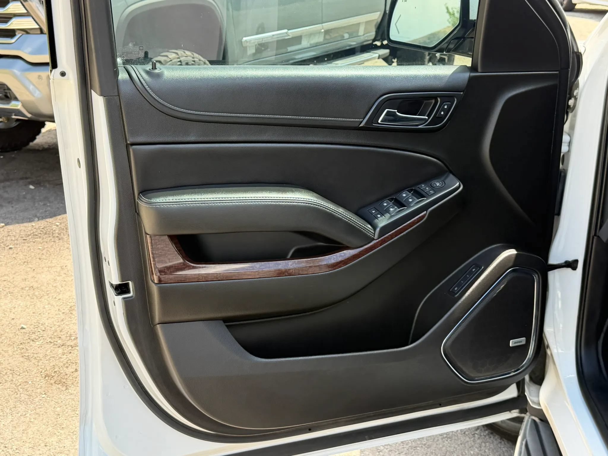 Used 2019 GMC Yukon SLT AWD/4WD image 21