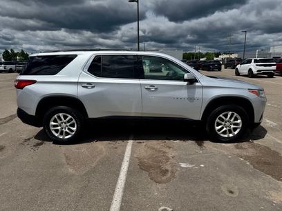 Used 2020 Chevrolet Traverse LT