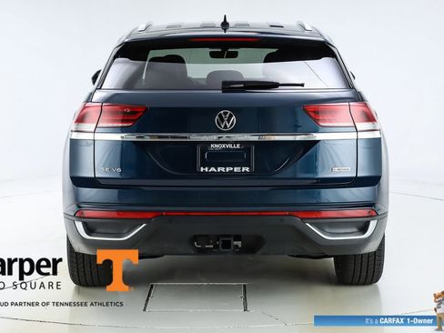 Used 2022 Volkswagen Atlas Cross Sport SE image 47