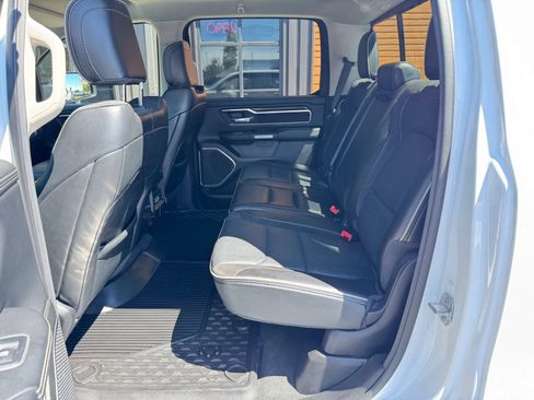 Used 2022 RAM 1500 Laramie AWD/4WD image 24