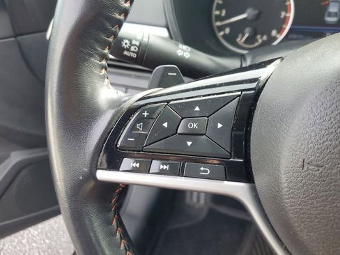 Used 2021 Nissan Altima 2.5 SR w/ SR Premium Package AWD/4WD image 25