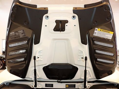 Certified 2022 Ferrari F8 Spider image 93