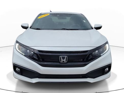 Used 2019 Honda Civic Sport image 2