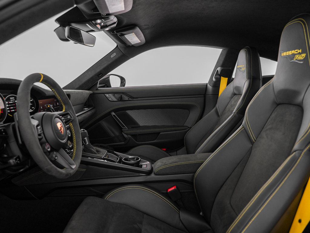 Used 2025 Porsche 911 GT3 RS RWD image 16