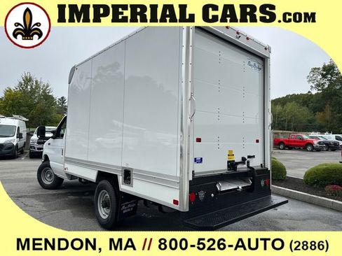 New 2026 Ford E-350 and Econoline 350 Super Duty w/ Power Equipment Group image 10