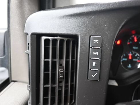 Used 2023 Chevrolet Express 3500 LS RWD image 23