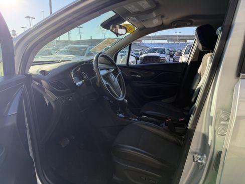 Used 2017 Buick Encore Preferred image 24