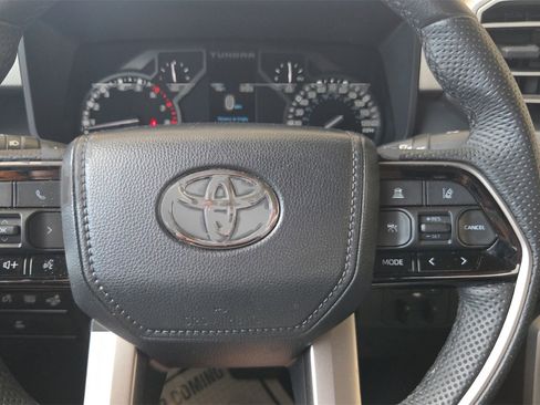 Used 2023 Toyota Tundra Limited image 11
