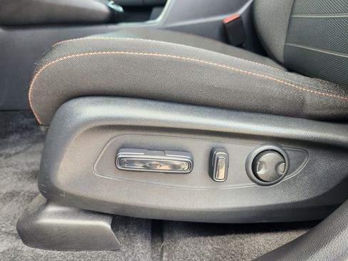 Certified 2025 Honda CR-V Sport image 24