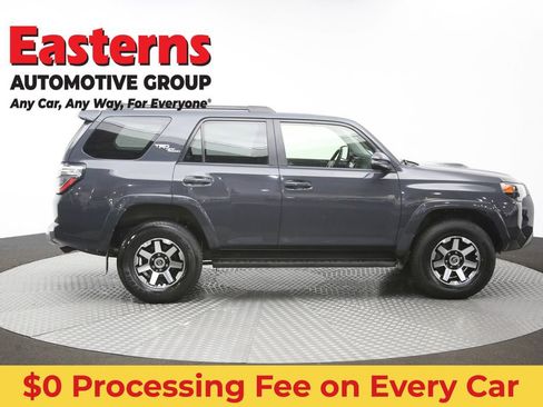 Used 2024 Toyota 4Runner TRD Off-Road Premium AWD/4WD image 45