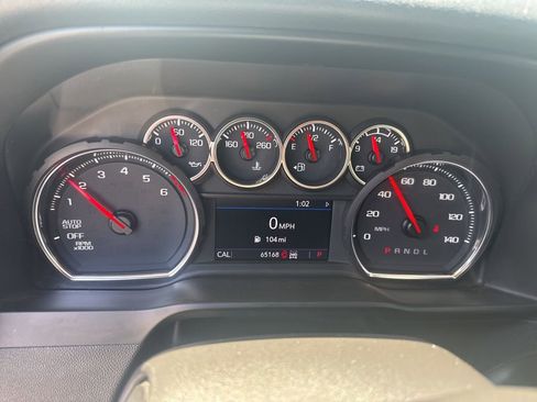 Used 2021 Chevrolet Silverado 1500 LT Trail Boss w/ Convenience Package II image 18