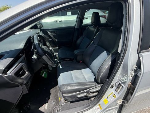 Used 2015 Toyota Corolla S FWD image 9