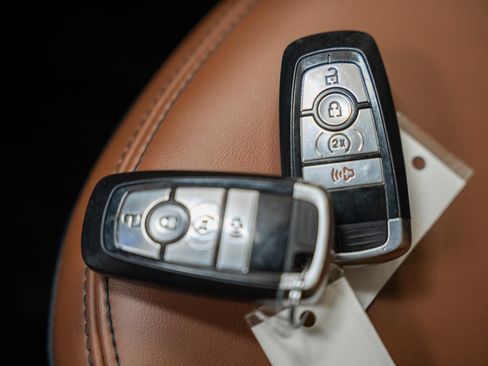 Used 2022 Ford Maverick Lariat w/ Lariat Luxury Package AWD/4WD image 54