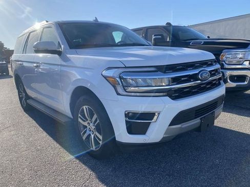 Used 2024 Ford Expedition Limited image 1