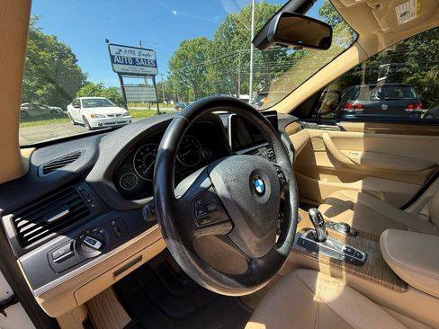 Used 2011 BMW X3 xDrive28i AWD/4WD image 14