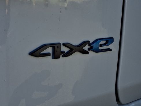 Used 2025 Jeep Wrangler Unlimited Sport S 4xe AWD/4WD image 36