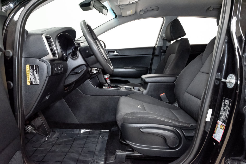 Used 2022 Kia Sportage LX AWD/4WD image 12