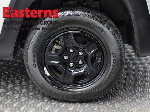Used 2021 Jeep Renegade Sport AWD/4WD image 8